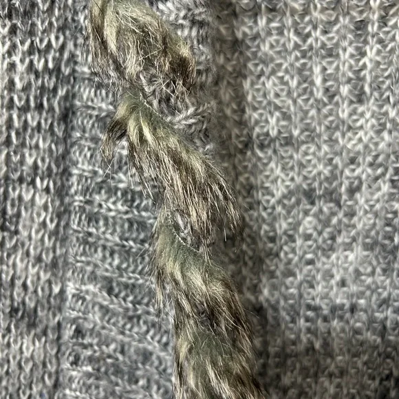 Midi Waterfall Gray Cardigan Faux Fur Laced Trim - Picture 12 of 14